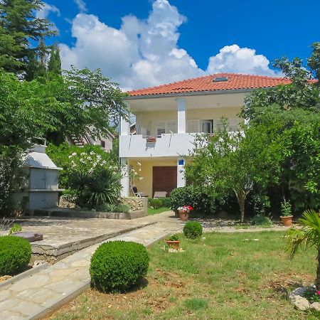 Apartment Gottwald - SRD305 Starigrad Paklenica Exterior foto